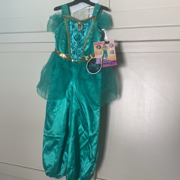 DISNEY PRINCESS "JASMINE" 2PC DELUXE 🌟LIGHT UP🌟 COSTUME SIZE XS (3T-4T)🌟NWT🌟 - Picture 12 of 16